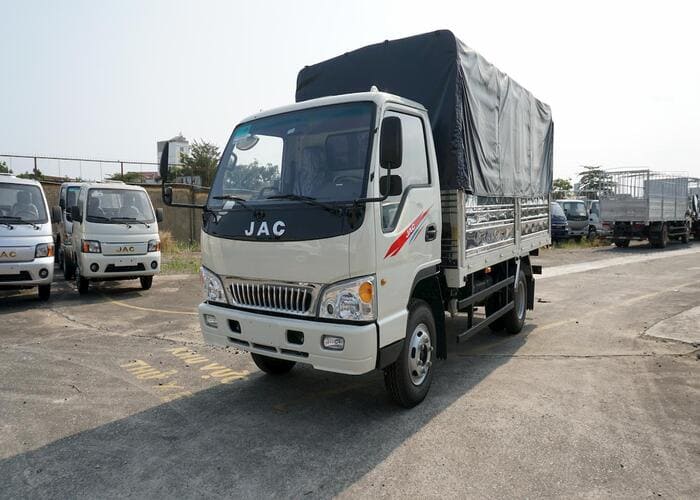 Xe tải 5 tấn giá rẻ Jac – L500